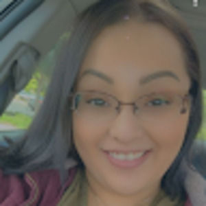 Meet your Posher, Noemi